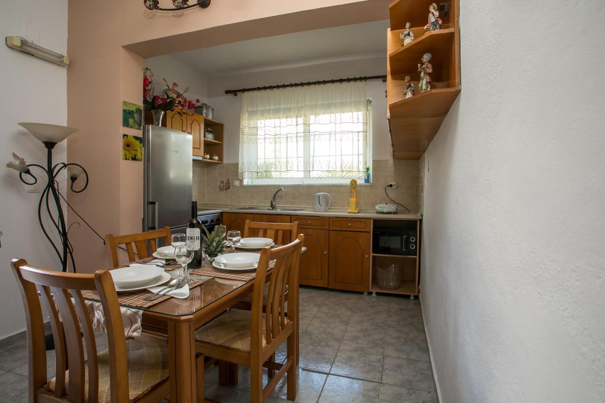 Dimitris Studios & Apartments Фаліракі Екстер'єр фото